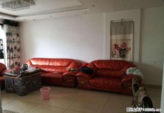 广场米乐迪楼上凯越广场套房出租 - 六盘水28生活网 lps.28life.com