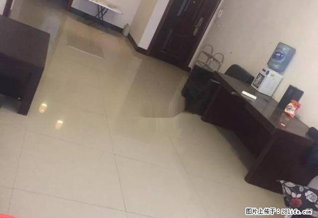 景新花园三室一厅住房出租 - 房屋出租 - 房屋租售 - 六盘水分类信息 - 六盘水28生活网 lps.28life.com